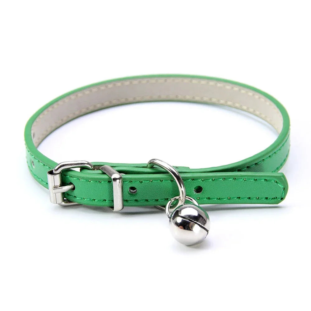 Collier en Cuir avec Clochette pour Chat et Petit Chien