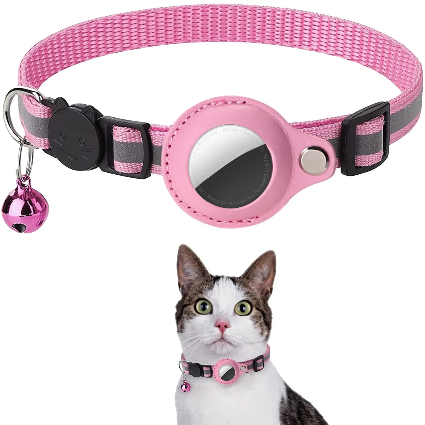 Collier AirTag pour chat coloris rose avec clochette et bandes réfléchissantes
