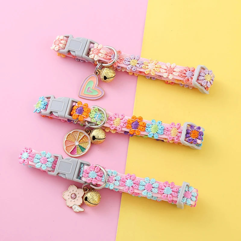 Collier a Clochette pour Chien et Chat - Motif Empreintes Colore