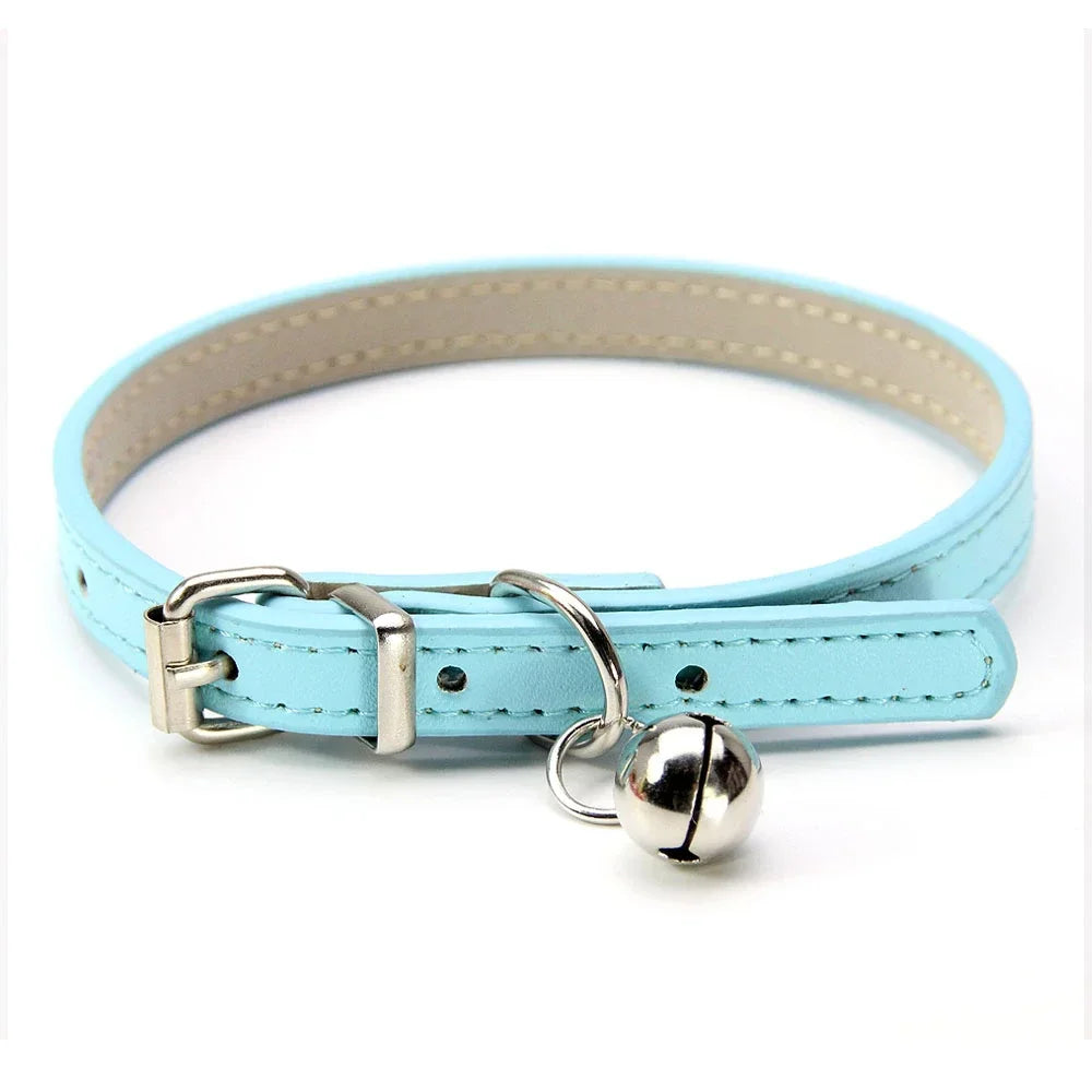 Collier en Cuir avec Clochette pour Chat et Petit Chien
